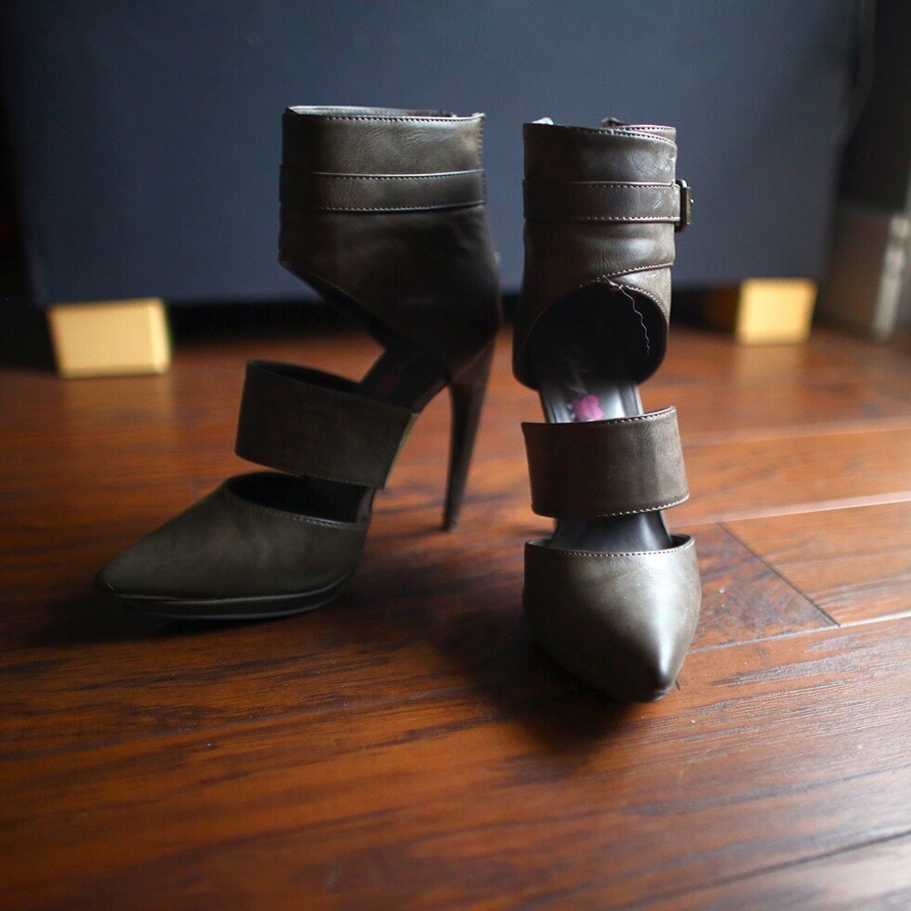 Closed Toe Strap Stiletto